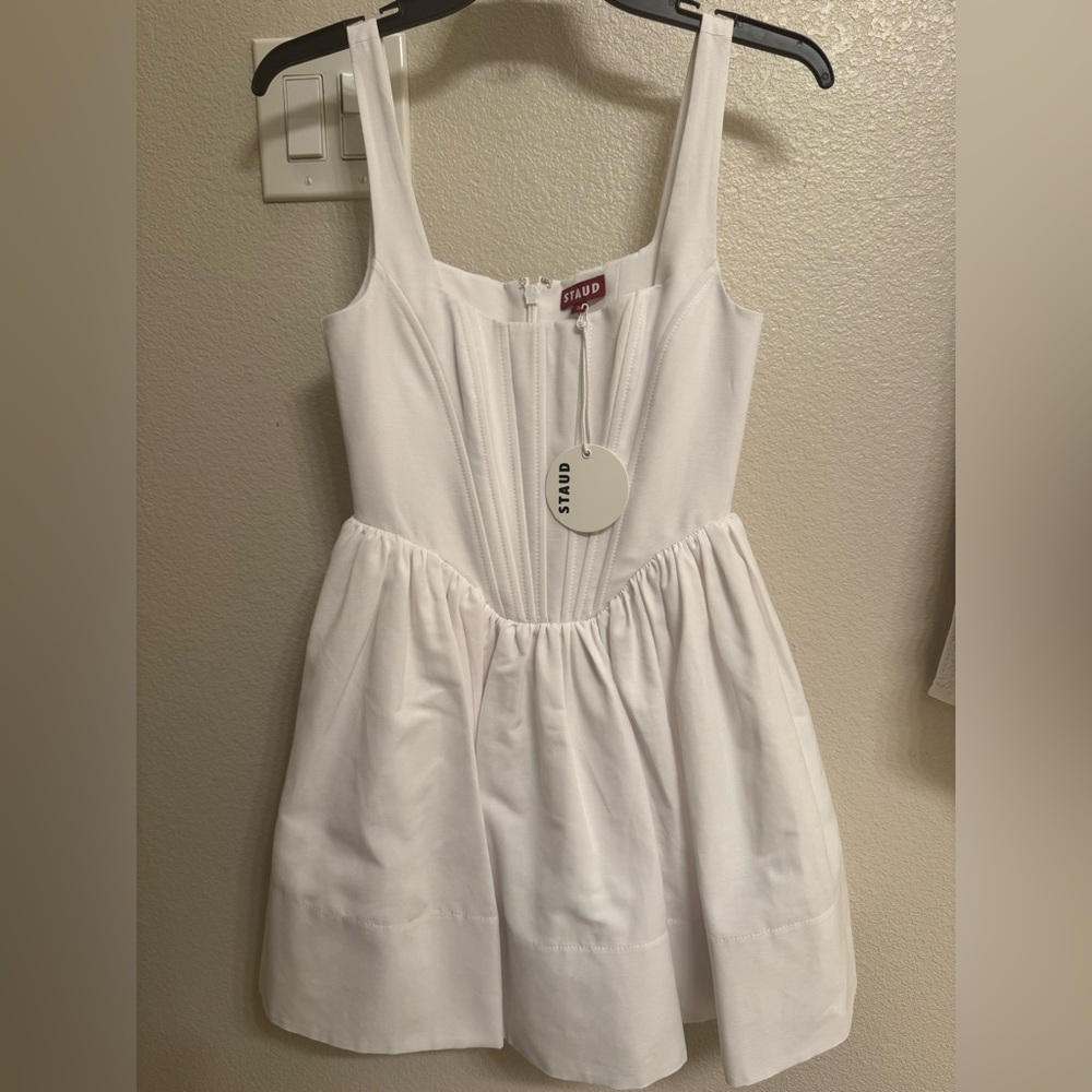 STAUD LANDSCAPE DRESS 

Elegant White Dress